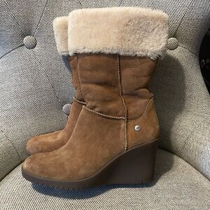 UGG leather & sheepskin wedge mid calf boots 7